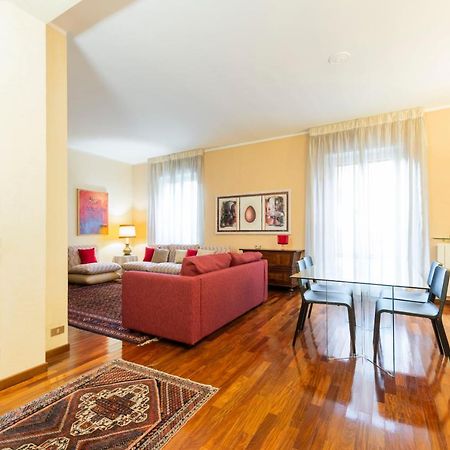 Residenza Astra Lägenhet Verona Exteriör bild