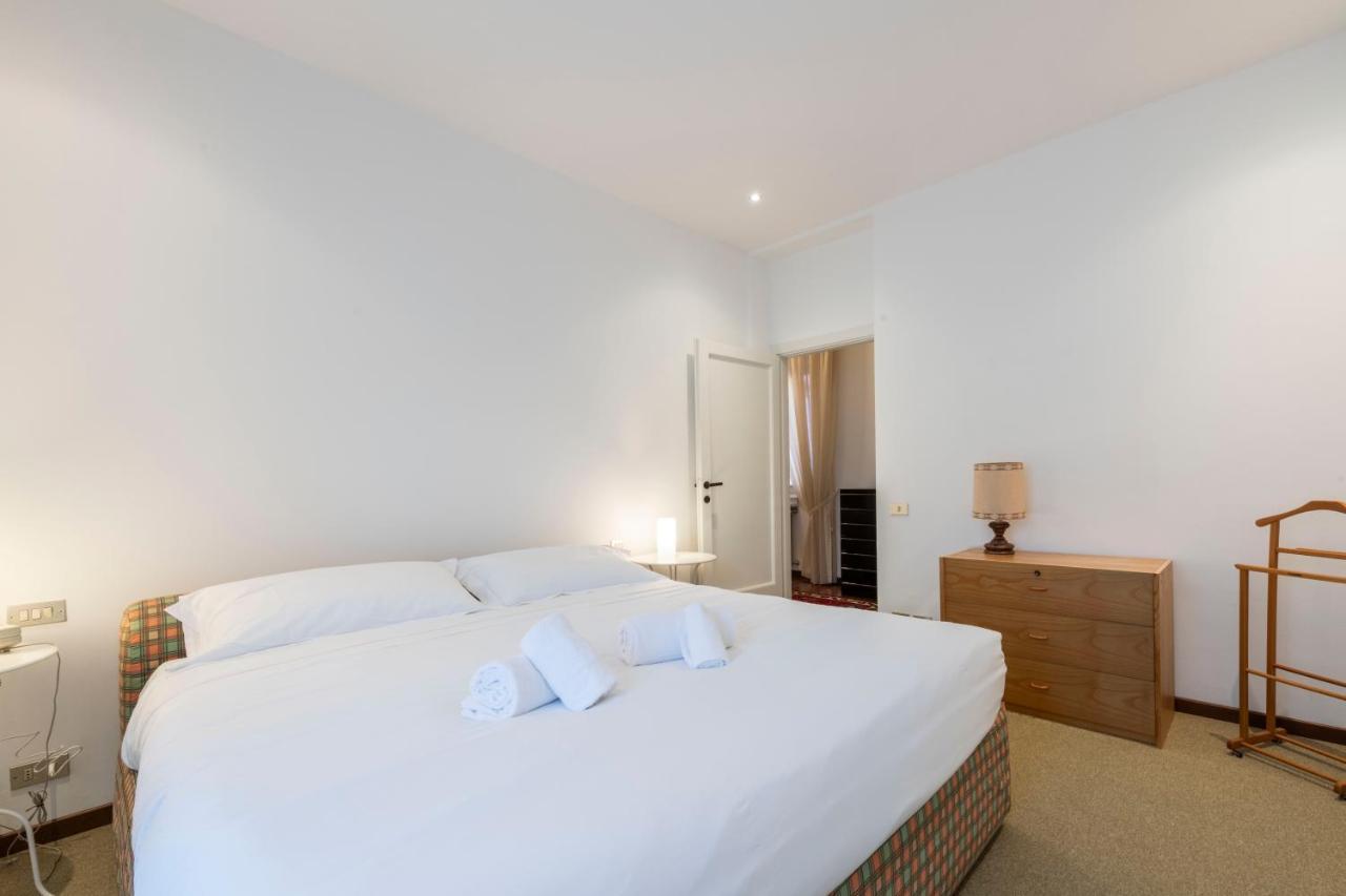 Residenza Astra Lägenhet Verona Exteriör bild