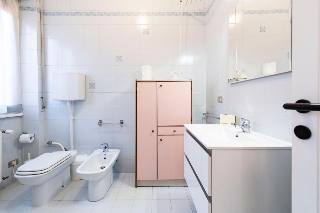 Residenza Astra Lägenhet Verona Exteriör bild