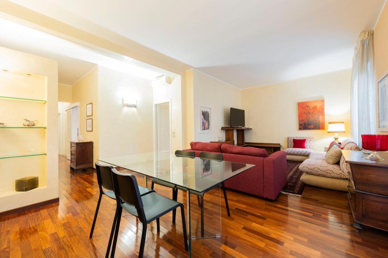 Residenza Astra Lägenhet Verona Exteriör bild